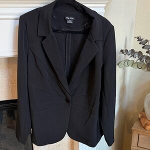 City Chic Black Single-Button Tailored Blazer Stitching Detail SZ 18